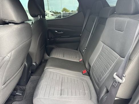 Used 2022 Hyundai Santa Cruz SEL w/ Cargo Package FWD image 6