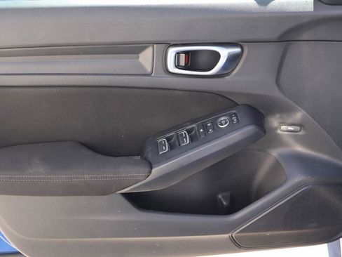 Used 2023 Honda Civic Sport image 7