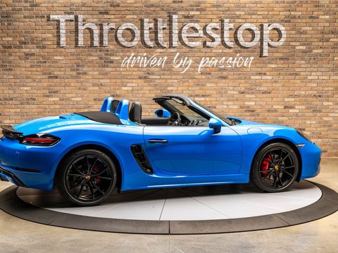 Used 2024 Porsche 718 Boxster S image 7