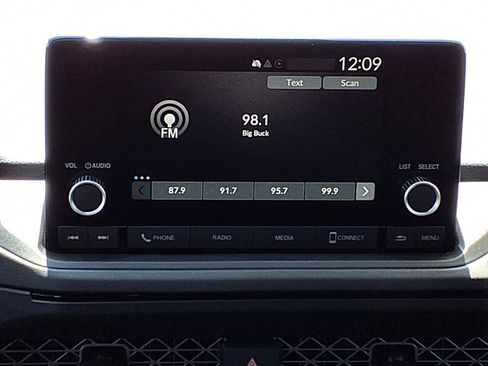 Used 2025 Honda Accord LX image 15