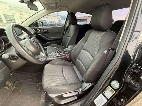 Used 2016 MAZDA MAZDA3 i Sport w/ Preferred Equipment Package image 12