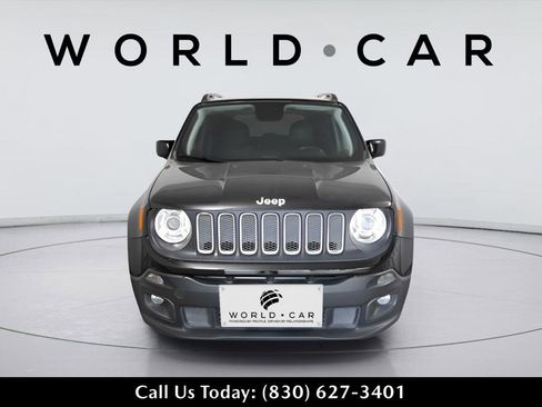 Used 2018 Jeep Renegade Latitude w/ Safety & Security Group image 2