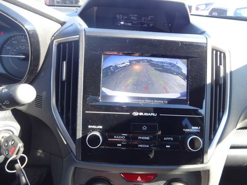 Used 2022 Subaru Crosstrek 2.0i image 19