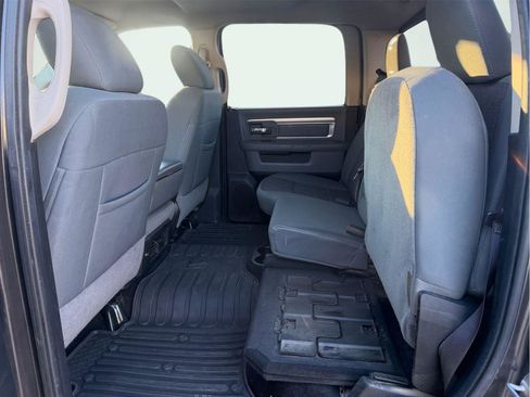 Used 2014 RAM 1500 Big Horn image 30