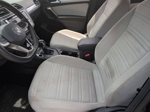 Used 2022 Volkswagen Tiguan S FWD image 11