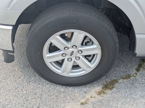 Used 2023 Ford F150 XLT RWD image 10