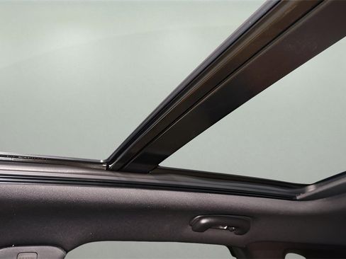 New 2025 Cadillac XT5 Premium Luxury image 27