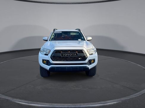 Used 2020 Toyota Tacoma SR5 RWD image 19