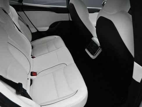 Used 2023 Tesla Model S Plaid AWD/4WD image 27