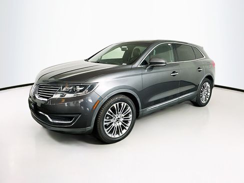 Used 2018 Lincoln MKX Reserve FWD image 3