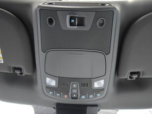 Used 2021 Ford F250 Lariat w/ Tremor Off-Road Package AWD/4WD image 26