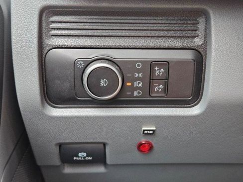 New 2024 Ford F550 4x4 Regular Cab Super Duty image 29