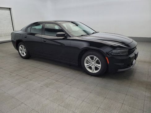 Used 2022 Dodge Charger SXT image 11