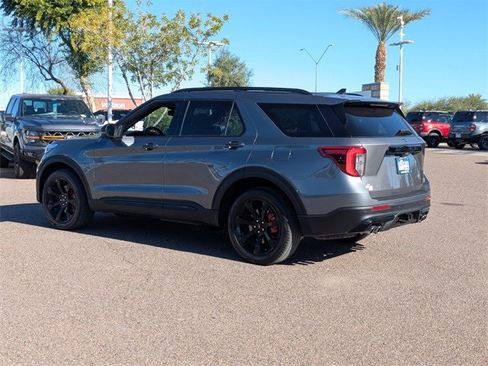 Used 2024 Ford Explorer ST w/ Equipment Group 401A image 4