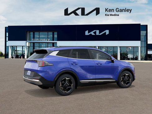 New 2026 Kia Sportage EX w/ EX Panorama Roof Package image 6