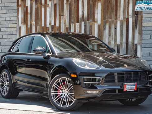 Used 2016 Porsche Macan Turbo AWD/4WD image 9