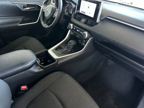 Used 2024 Toyota RAV4 XLE image 15