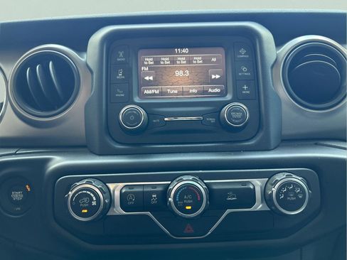 Certified 2020 Jeep Gladiator Sport w/ Quick Order Package 24S image 18