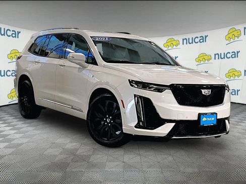 Used 2021 Cadillac XT6 Sport AWD/4WD image 1