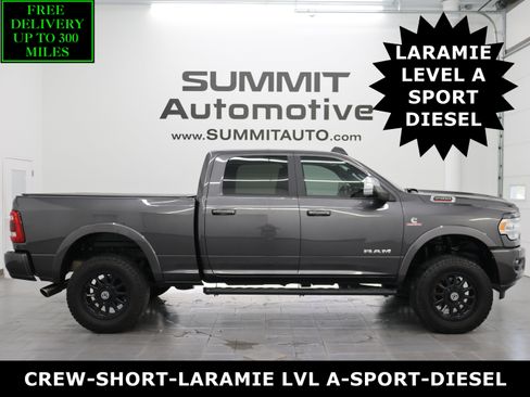 Used 2022 RAM 2500 Laramie AWD/4WD image 1