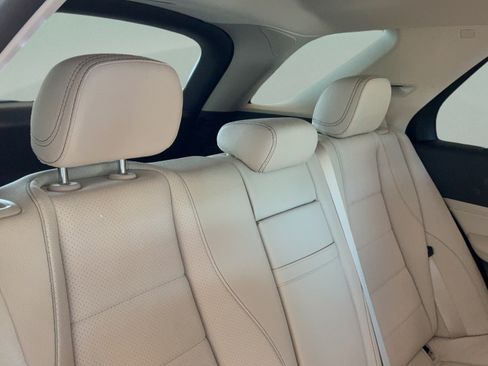 Used 2022 Mercedes-Benz GLE 350 image 41
