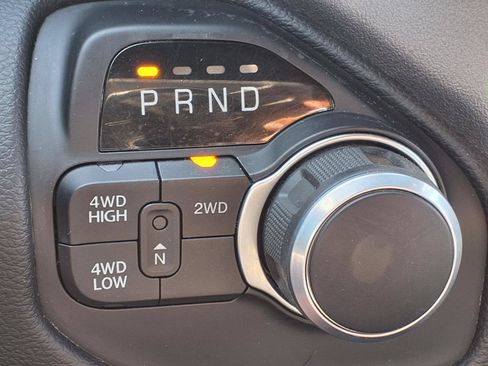 Used 2024 RAM 2500 Big Horn AWD/4WD image 13