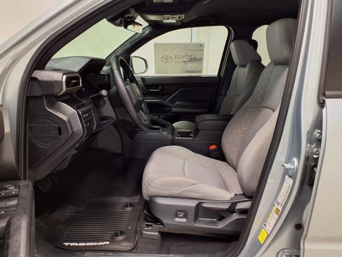 New 2026 Toyota Tacoma SR5 RWD image 23