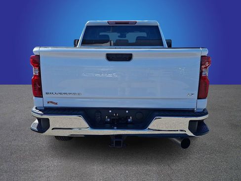 Used 2025 Chevrolet Silverado 2500 LT w/ Convenience Package image 5