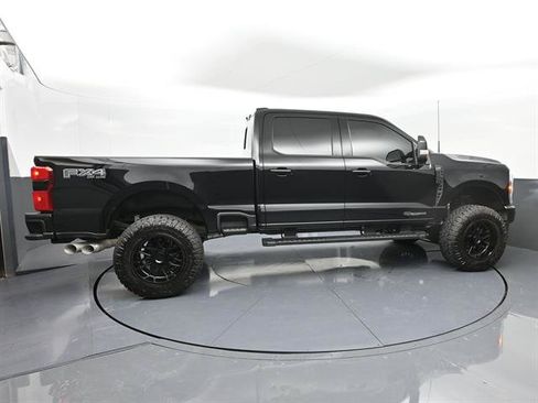 Used 2025 Ford F250 Lariat w/ Black Appearance Package AWD/4WD image 30