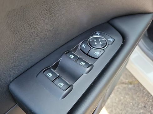 Used 2023 Lincoln Nautilus Reserve AWD/4WD image 10