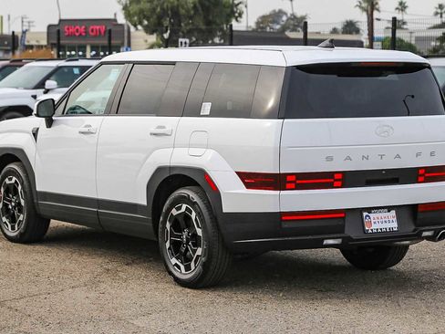 New 2026 Hyundai Santa Fe SE FWD image 8