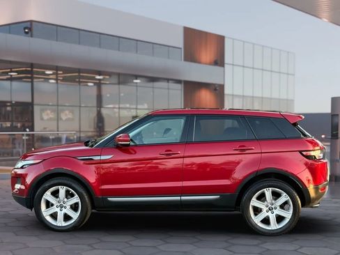 Used 2013 Land Rover Range Rover Evoque Pure Premium image 3