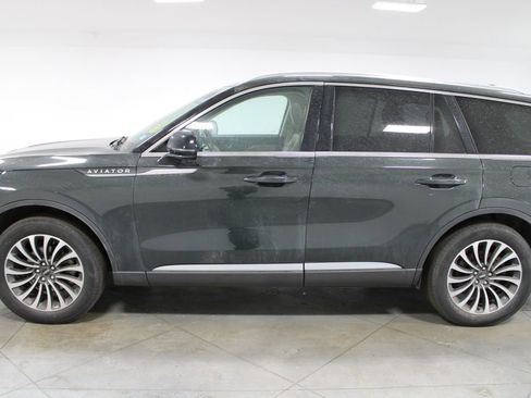 Used 2023 Lincoln Aviator Reserve w/ Equipment Group 201A image 6