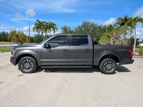 Used 2020 Ford F150 XLT w/ Equipment Group 302A Luxury RWD image 7
