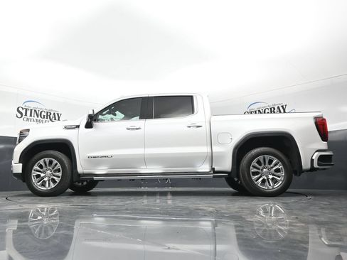Used 2022 GMC Sierra 1500 Denali AWD/4WD image 29
