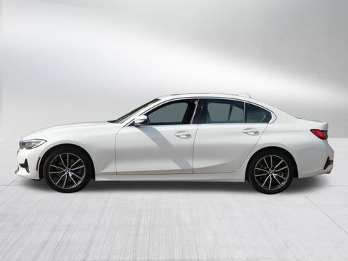 Used 2020 BMW 330i xDrive Sedan AWD/4WD image 4