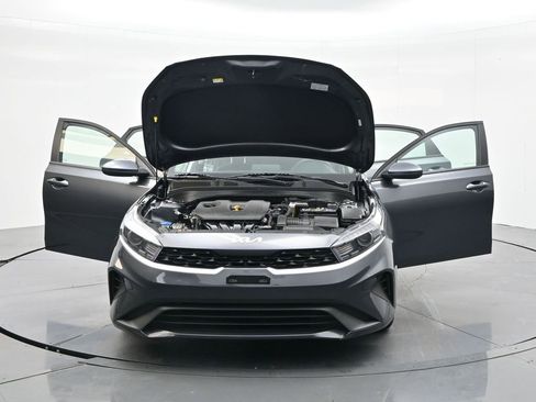 Used 2024 Kia Forte LXS image 41