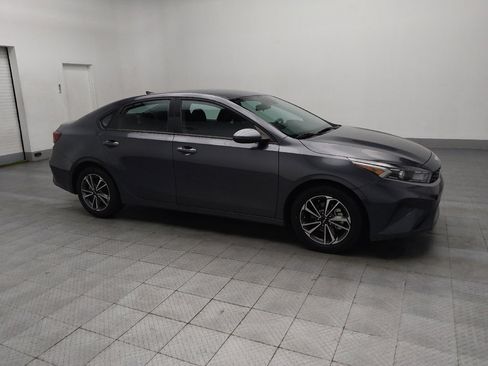 Used 2023 Kia Forte LXS image 11