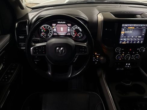 Used 2022 RAM 1500 Laramie AWD/4WD image 11