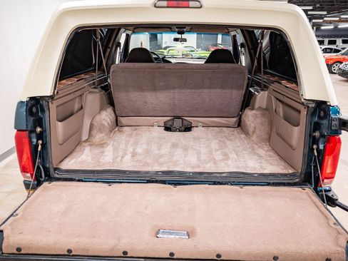 Used 1995 Ford Bronco XL AWD/4WD image 10