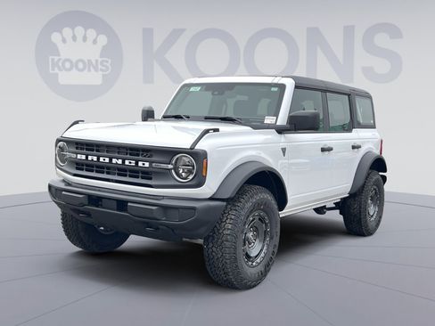 New 2025 Ford Bronco 4-Door w/ Sasquatch Package image 1