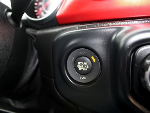 Used 2018 Jeep Wrangler Rubicon image 30