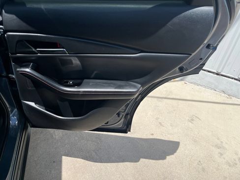 Used 2025 MAZDA CX-30 AWD 2.5 S w/ Preferred Package image 16