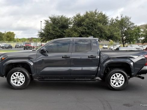 Used 2025 Toyota Tacoma SR RWD image 5