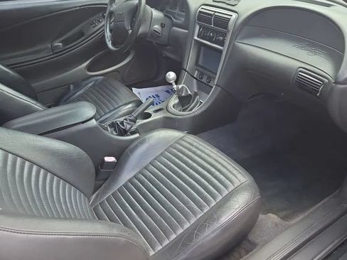 Used 2004 Ford Mustang Mach 1 RWD image 9