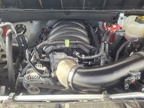 Used 2020 Chevrolet Silverado 1500 LT Trail Boss image 22