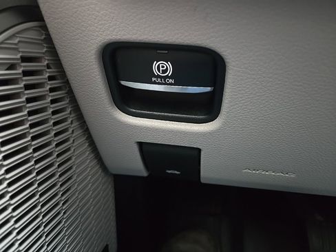 Used 2021 Jeep Grand Cherokee L Summit w/ Advanced Protech Group IV AWD/4WD image 53