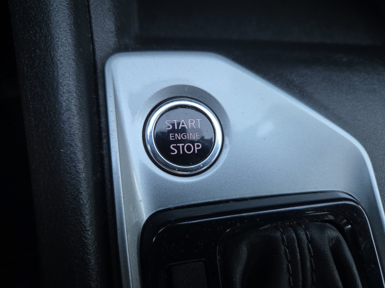 Used 2024 Nissan Altima 2.5 S FWD image 19
