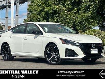 New 2025 Nissan Altima 2.5 SR w/ SR Premium Package