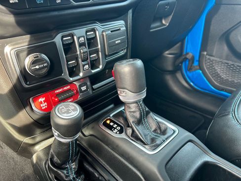 Used 2022 Jeep Wrangler Unlimited Rubicon 4xe w/ Cold Weather Group image 18